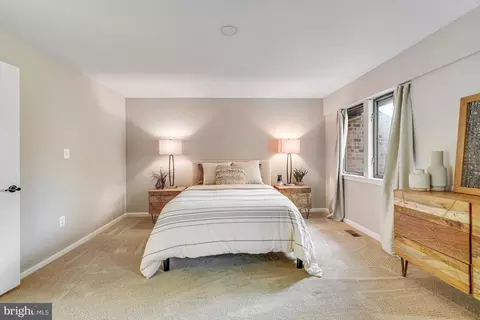 11010 Thrush Ridge Rd, Reston, VA 20191 photo 36