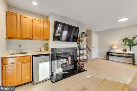 11010 Thrush Ridge Rd, Reston, VA 20191 photo 48
