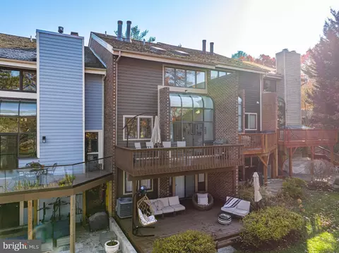11010 Thrush Ridge Rd, Reston, VA 20191 photo 53