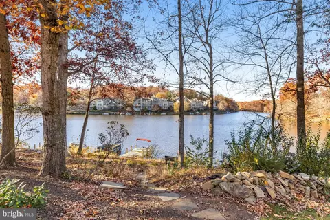 11010 Thrush Ridge Rd, Reston, VA 20191 photo 59