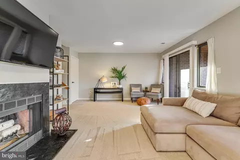 11010 Thrush Ridge Rd, Reston, VA 20191 photo 47