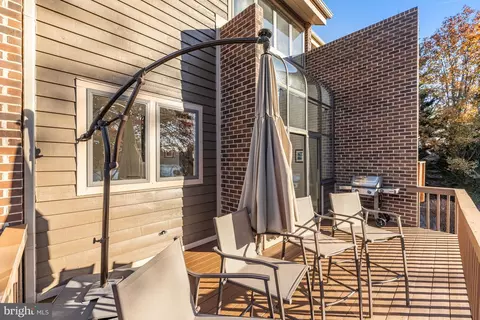 11010 Thrush Ridge Rd, Reston, VA 20191 photo 18