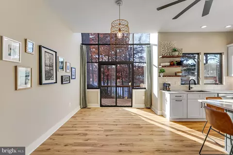 11010 Thrush Ridge Rd, Reston, VA 20191 photo 15