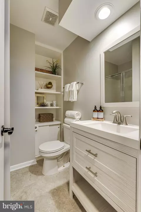 11010 Thrush Ridge Rd, Reston, VA 20191 photo 44