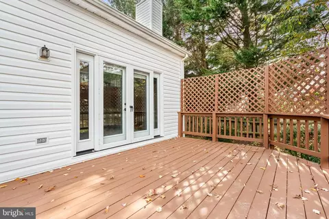 7598 Seabrook Ln, Springfield, VA 22153 photo 25