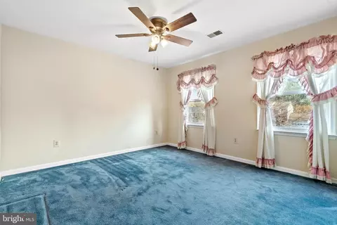 7598 Seabrook Ln, Springfield, VA 22153 photo 22