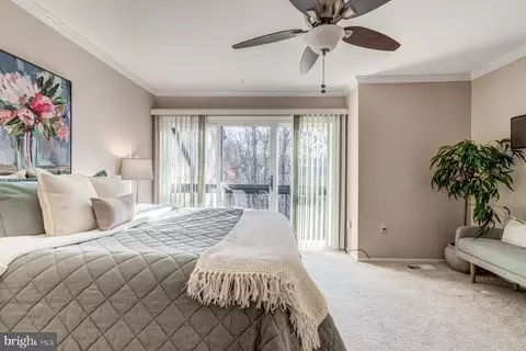 9073 Blarney Stone Dr, Springfield, VA 22152 photo 27