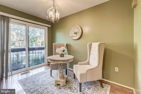 9073 Blarney Stone Dr, Springfield, VA 22152 photo 22
