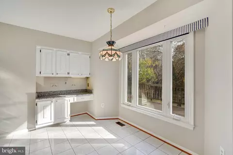 8902 Grass Valley Ct, Springfield, VA 22153 photo 20