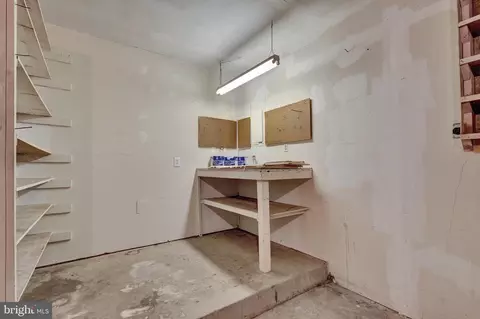 8902 Grass Valley Ct, Springfield, VA 22153 photo 49