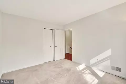 8902 Grass Valley Ct, Springfield, VA 22153 photo 39