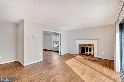 8902 Grass Valley Ct, Springfield, VA 22153 photo 16