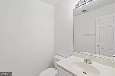 7319 Oldham Leeds Way, Springfield, VA 22150 photo 23