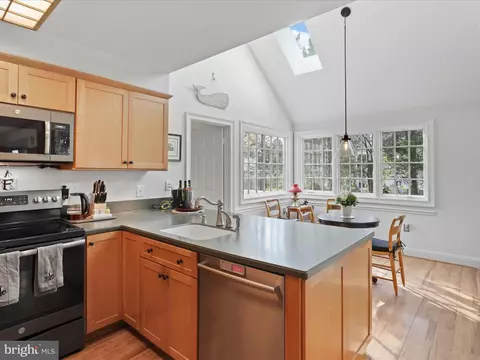 3918 Bokel Dr, Chantilly, VA 20151 photo 11