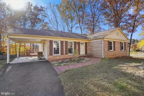 10907 Spurlock Ct, Fairfax, VA 22032