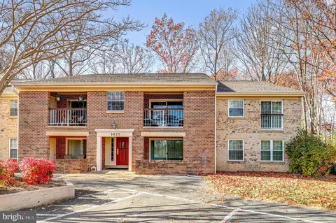 5837 Cove Landing Rd #202, Burke, VA 22015