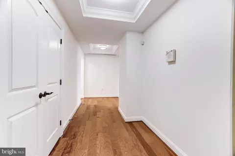 Entry Way - 1450 Emerson Ave #407, Mclean, VA 22101 photo 9 of 13