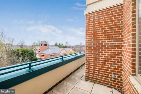 Exterior - 1450 Emerson Ave #407, Mclean, VA 22101 photo 2 of 9