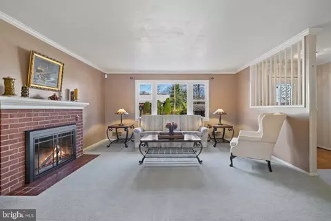 5209 Light St, Springfield, VA 22151 photo 11