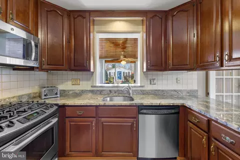5209 Light St, Springfield, VA 22151 photo 23