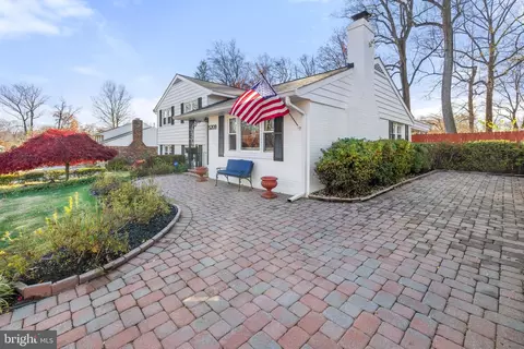 5209 Light St, Springfield, VA 22151 photo 7
