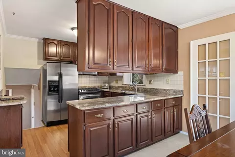 5209 Light St, Springfield, VA 22151 photo 19