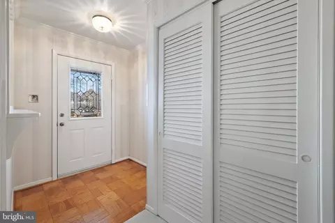 5209 Light St, Springfield, VA 22151 photo 9