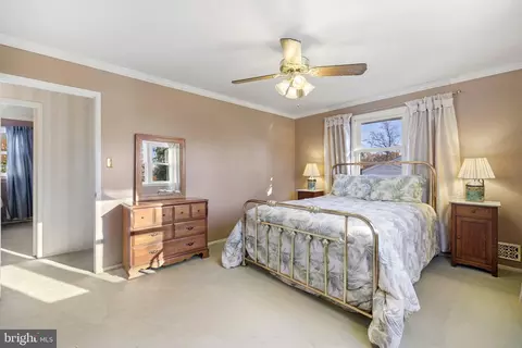 5209 Light St, Springfield, VA 22151 photo 36