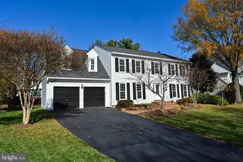 9606 Signal Pointe Way, Fairfax Station, VA 22039