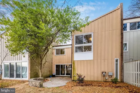 11551 Links Dr, Reston, VA 20190 photo 39