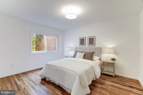 11551 Links Dr, Reston, VA 20190 photo 33