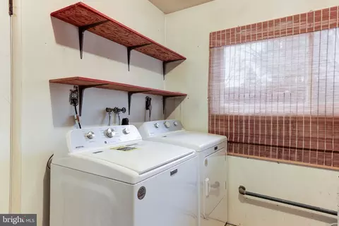 11551 Links Dr, Reston, VA 20190 photo 37