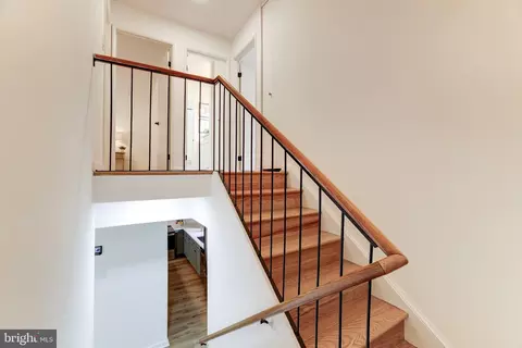 11551 Links Dr, Reston, VA 20190 photo 25