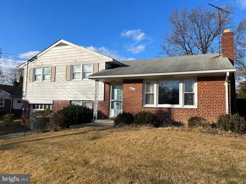 6718 New Hope Dr, Springfield, VA 22151