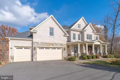 3445 Gallows Rd, Falls Church, VA 22042