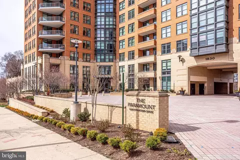 1830 Fountain Dr #1304, Reston, VA 20190