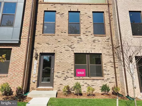 14186 Gypsum Loop, Chantilly, VA 20151