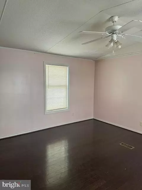 4210 Stackler Dr, Fairfax, VA 22030 photo 9