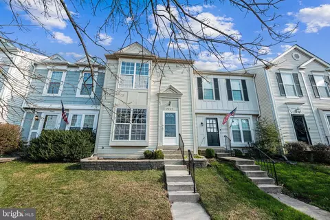 7205 Stover Dr, Alexandria, VA 22306
