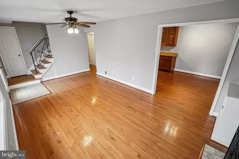 8614 London Ct, Springfield, VA 22151 photo 11