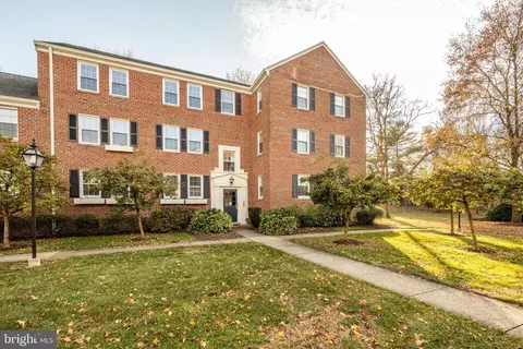 6626 Potomac Ave #A1, Alexandria, VA 22307