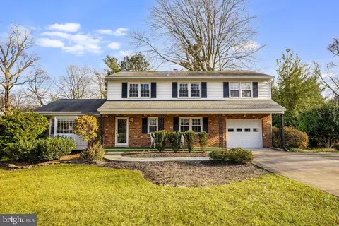 1317 Elsinore Ave, Mclean, VA 22102 photo 2
