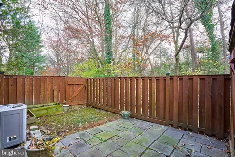 10675 Spring Oak Ct, Burke, VA 22015 photo 38