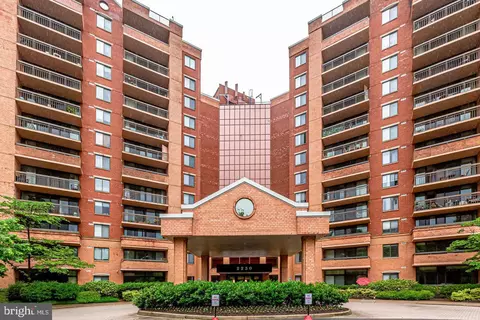 2230 George C Marshall Dr #1001, Falls Church, VA 22043