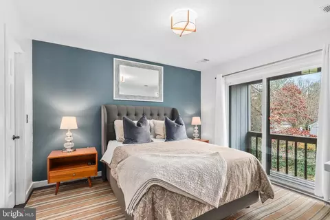 11120 Glade Dr, Reston, VA 20191 photo 26