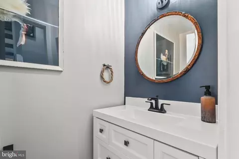 11120 Glade Dr, Reston, VA 20191 photo 19