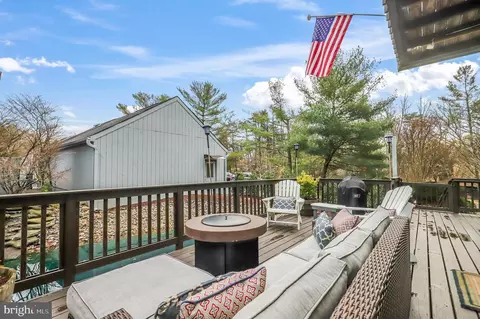 11120 Glade Dr, Reston, VA 20191 photo 33