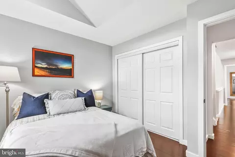 11120 Glade Dr, Reston, VA 20191 photo 29