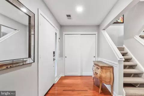 11120 Glade Dr, Reston, VA 20191 photo 20