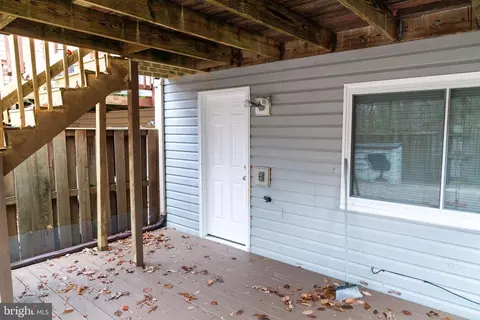 Exterior - 8069 Donegal Ln, Springfield, VA 22153 photo 11 of 16